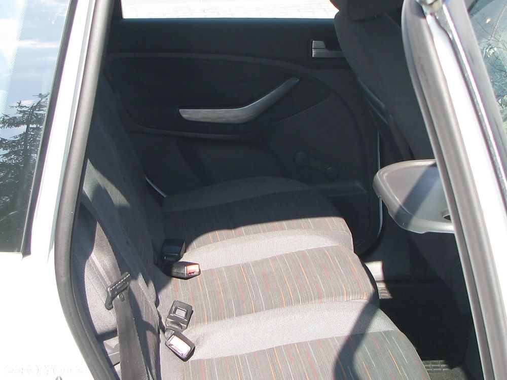 Ford C-MAX 1.8 Style - 7
