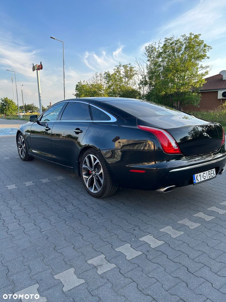 Jaguar XJ 5.0 V8 LWB Portfolio - 8