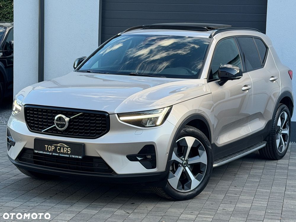 Volvo XC 40 B4 B AWD R-Design - 1