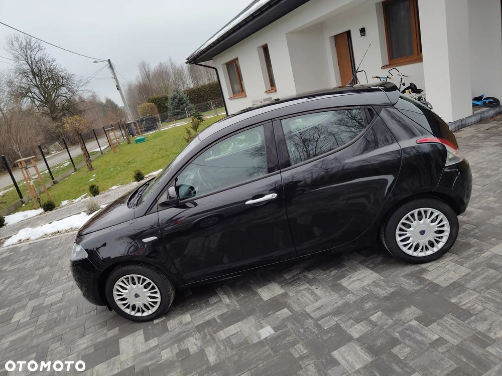 Lancia Ypsilon 1.2 8V Gold S&S EU6 - 9