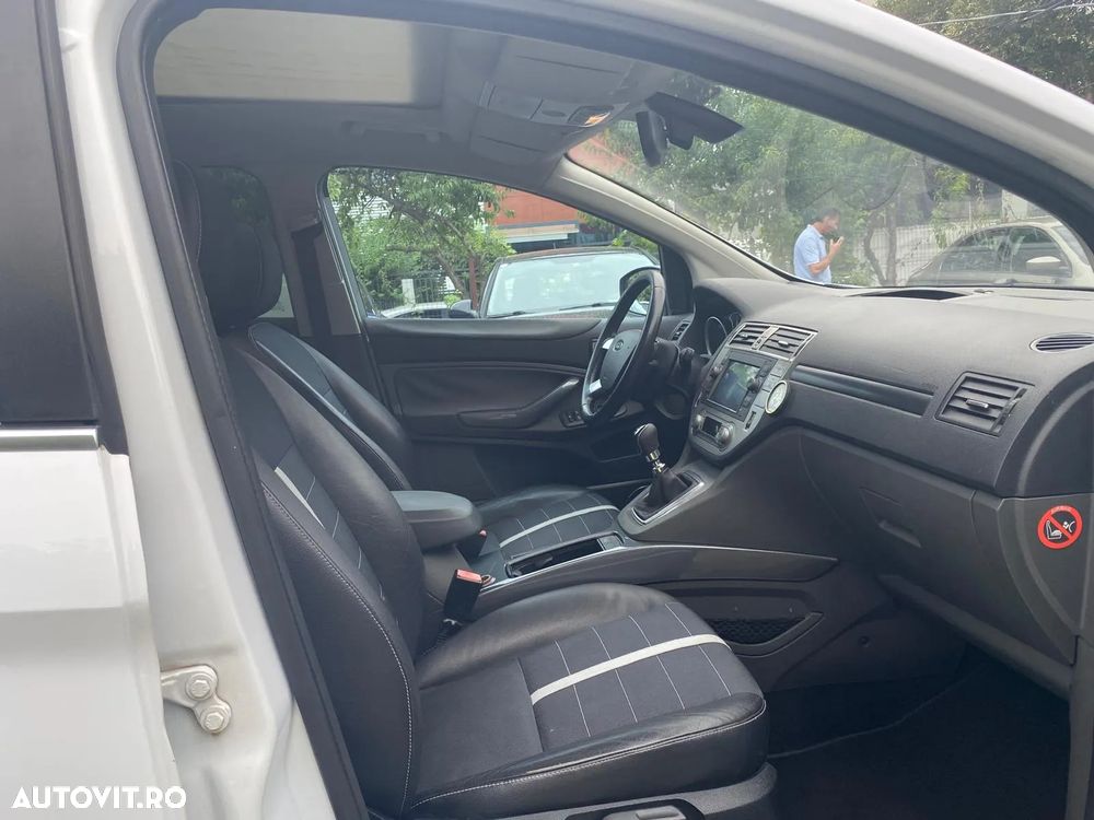 Ford Kuga 2.0L TDCi DPF Titanium - 13