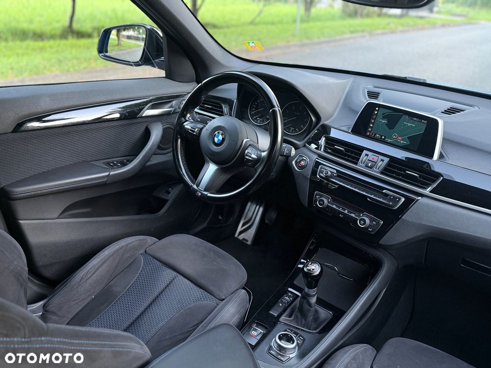 BMW X1 sDrive18d M Sport - 22