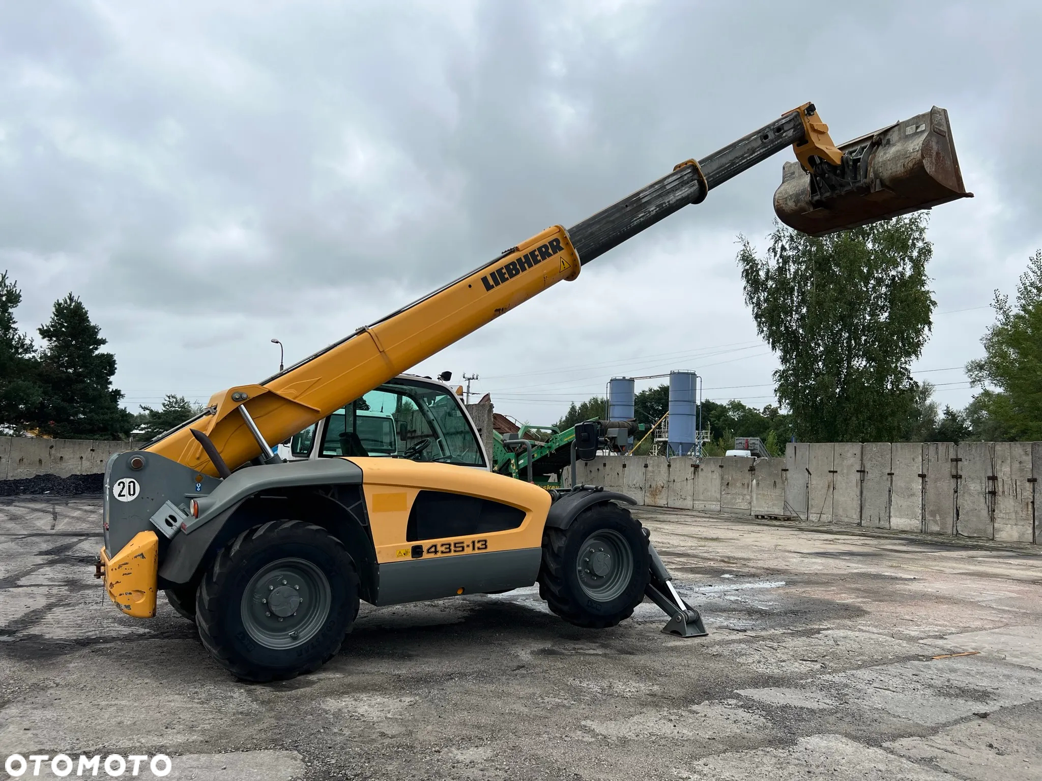Liebherr TL 435-13 - 6