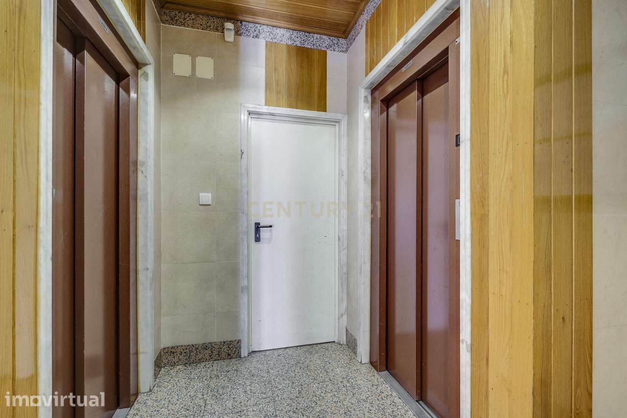 Apartamento T3 em Odivelas com garagem - Conforto e Localização Centra - Grande imagem: 5/28