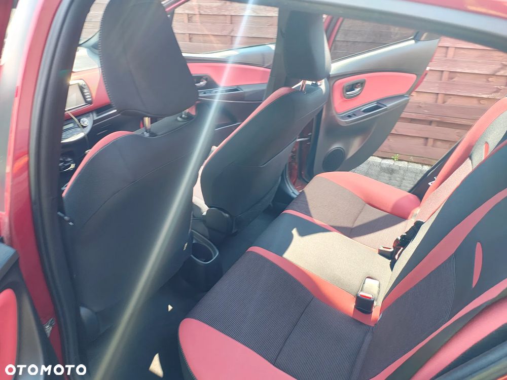 Toyota Yaris 1.5 Selection - 19