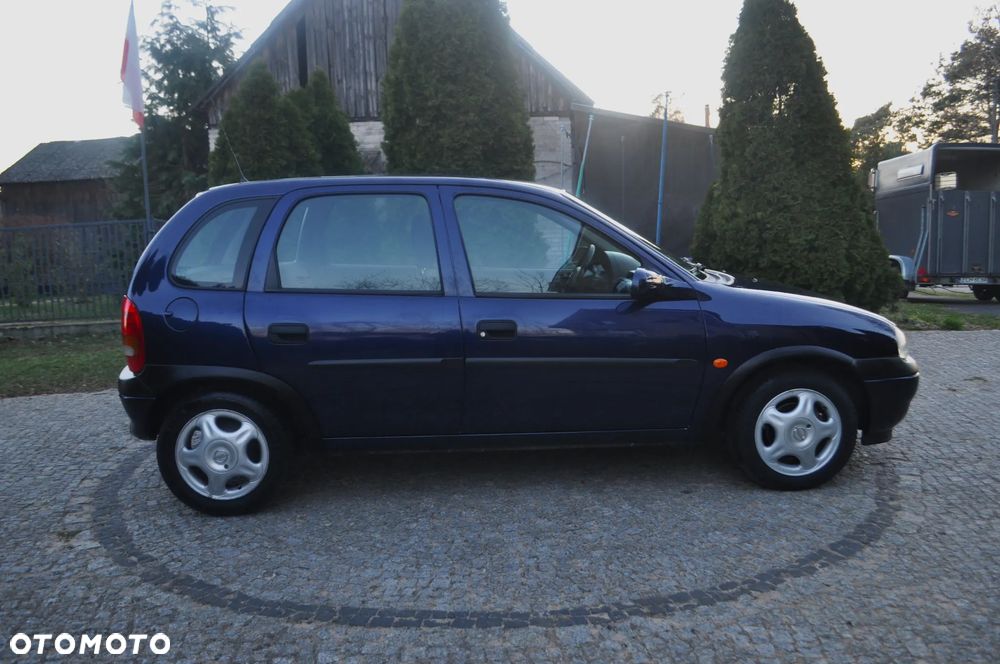Opel Corsa - 4