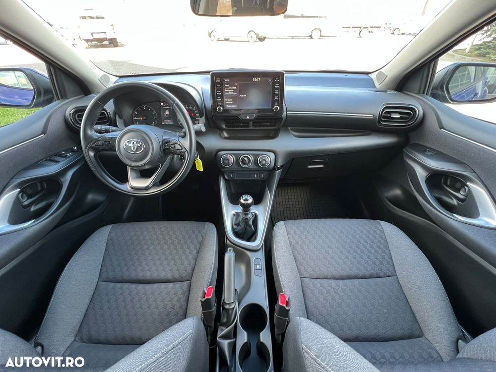 Toyota Yaris 1.5 L Dynamic - 10