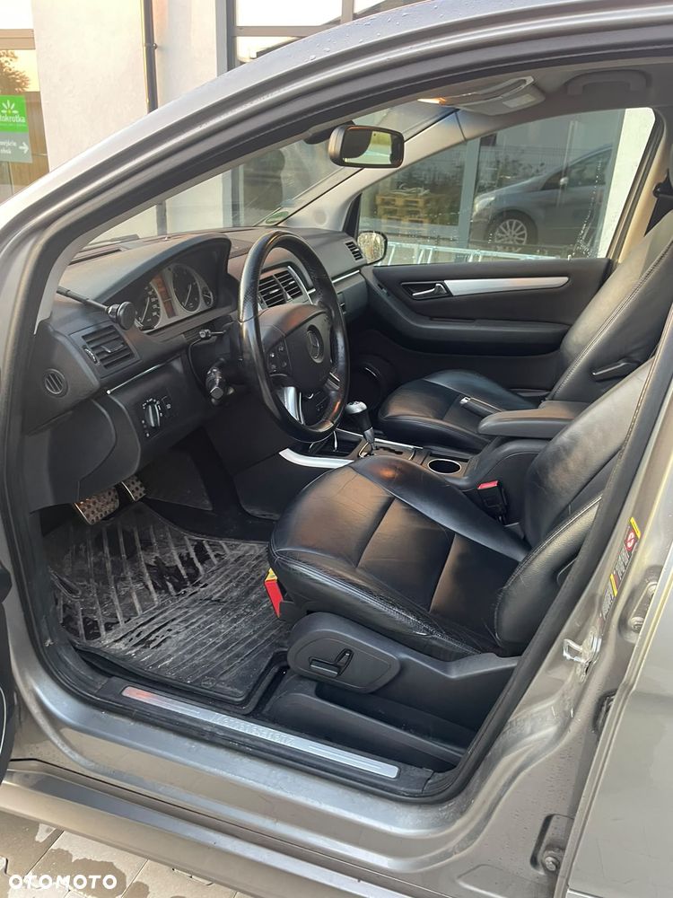 Mercedes-Benz Klasa B 200 CDI DPF Autotronic SPORT EDITION - 18