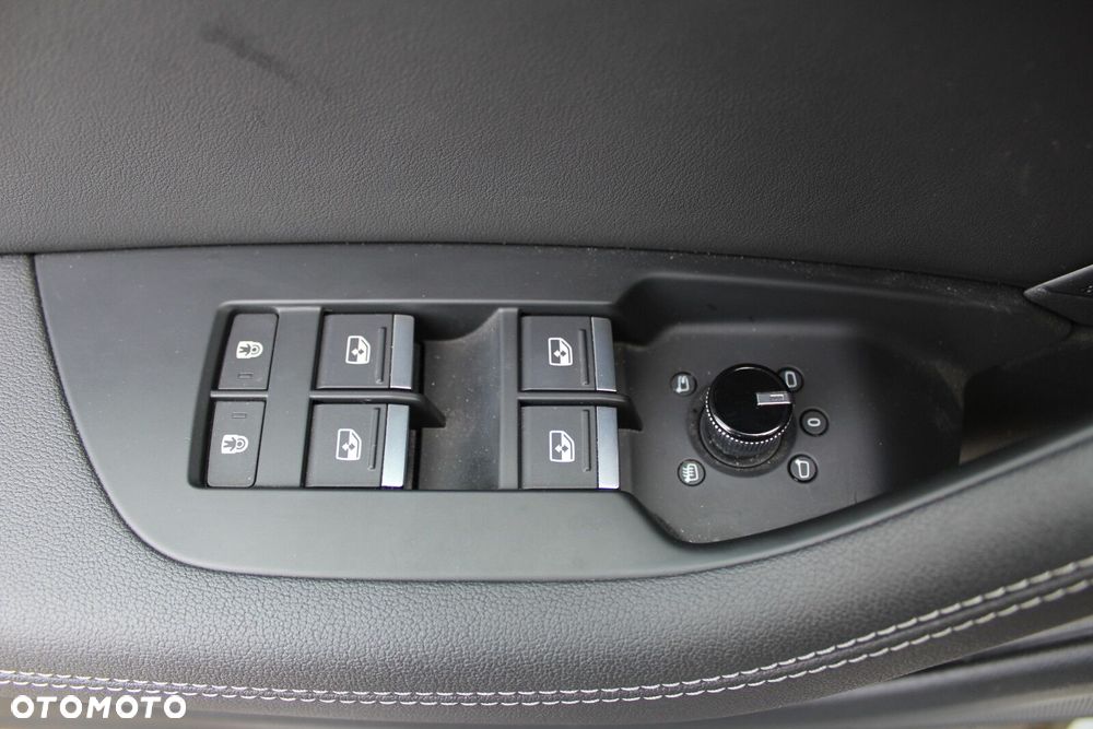 Audi A6 Limousine 40 TDI mHEV Quattro S tronic - 23