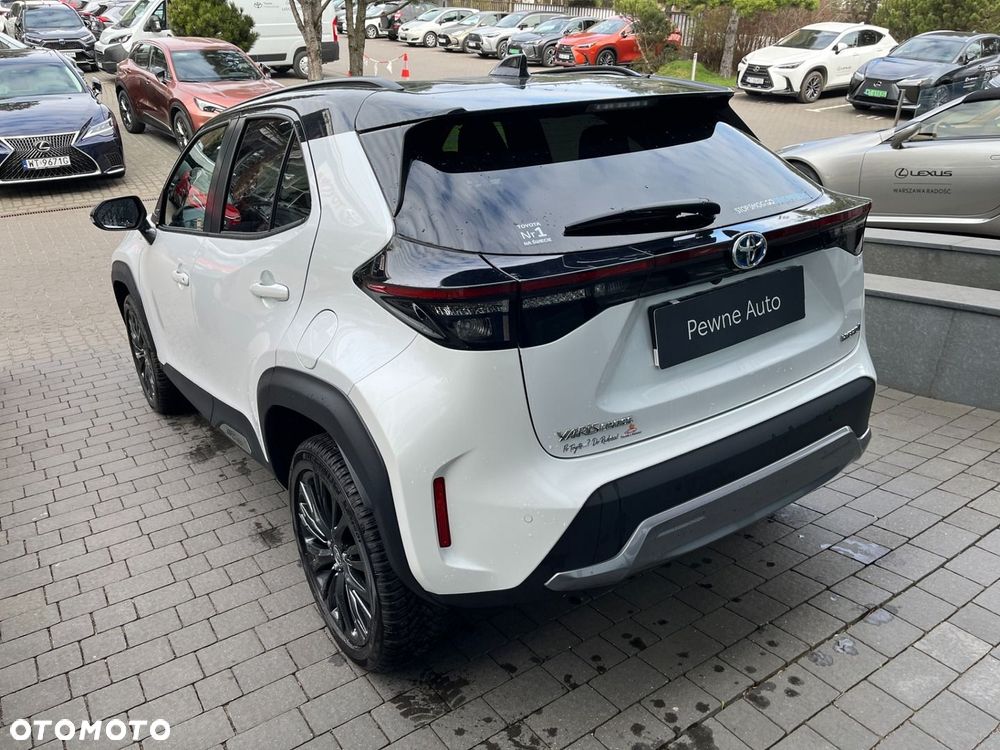 Toyota Yaris Cross Hybrid 1.5 Adventure - 2