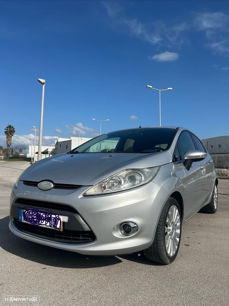 Ford Fiesta - 1
