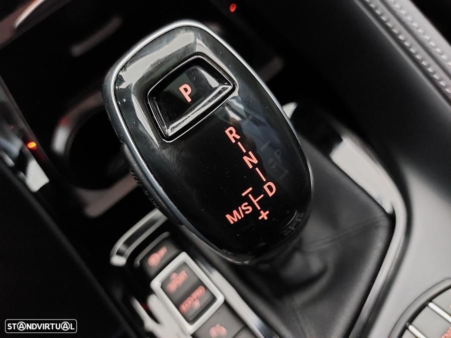 BMW X2 18 d sDrive Auto - 36