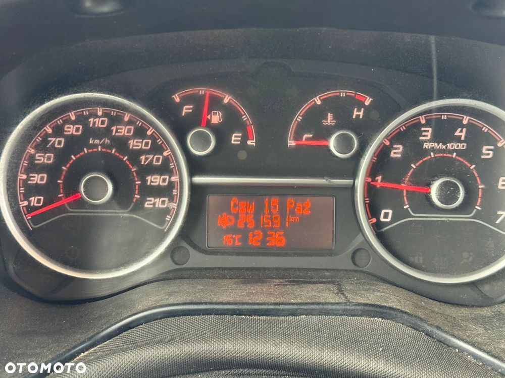 Fiat Doblo - 22