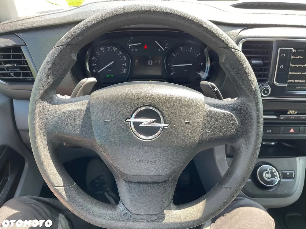 Opel Vivaro - 32