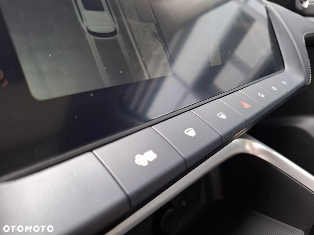 MG ZS Hybrid+ - 6