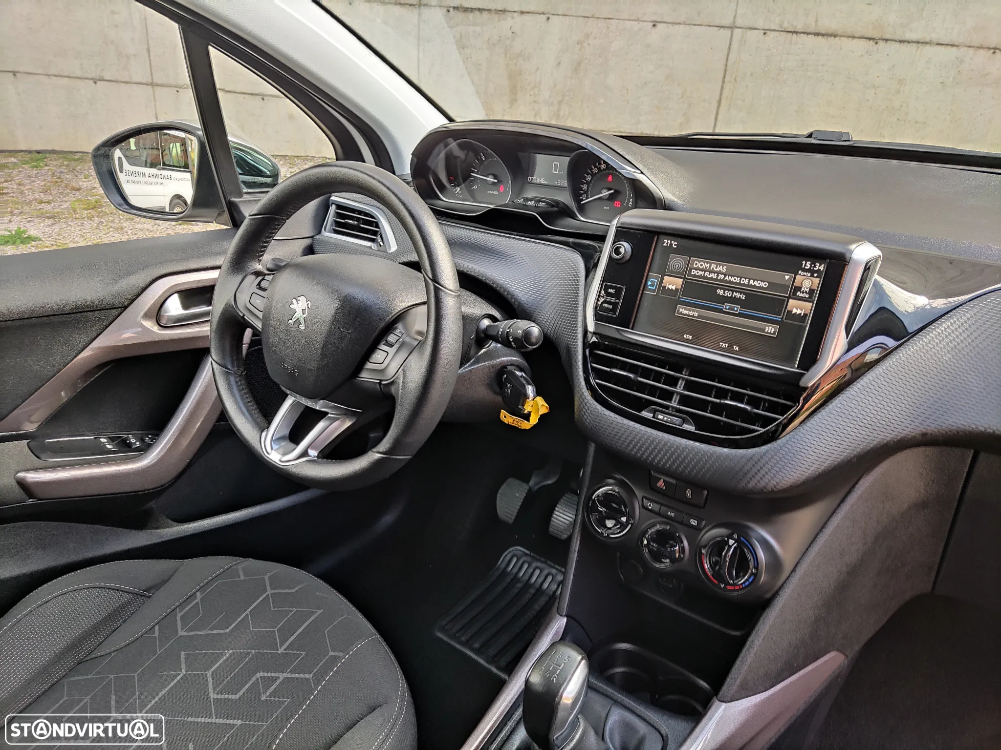Peugeot 2008 1.6 BlueHDi Style - 5