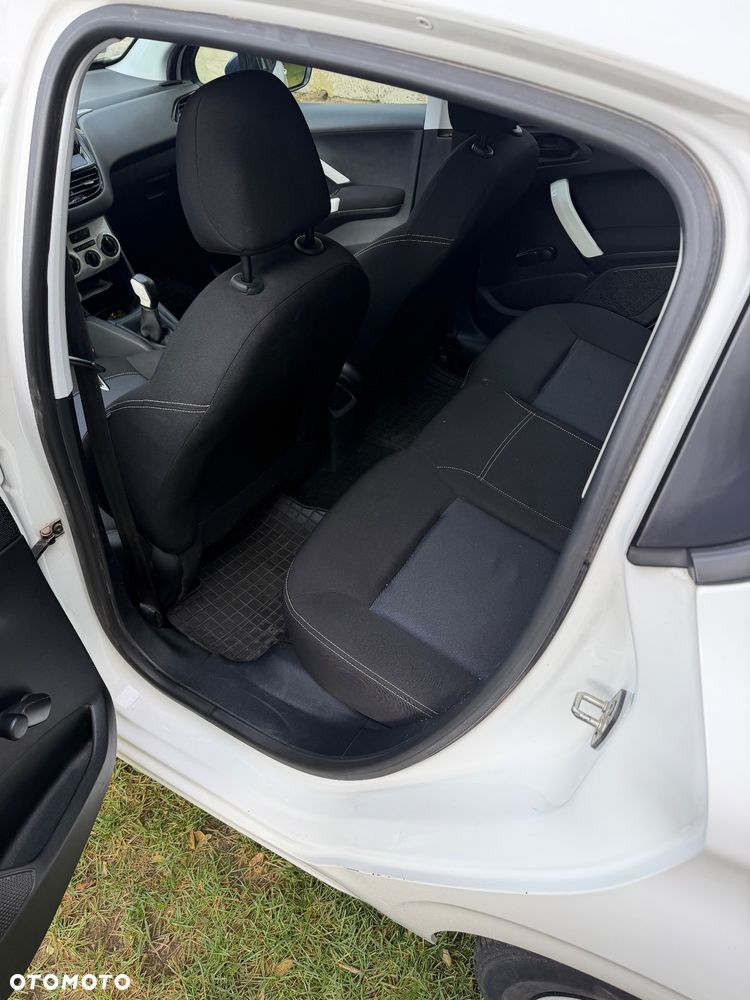 Peugeot 208 1.2 PureTech Access - 15