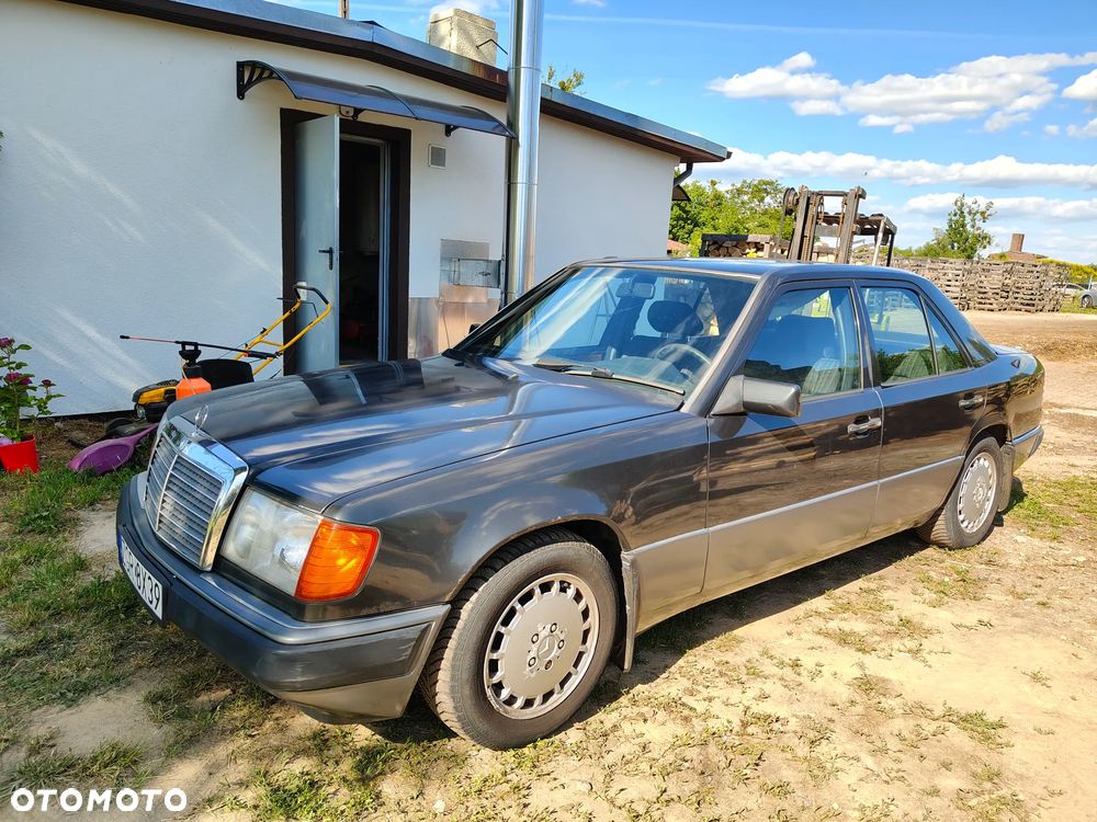 Mercedes-Benz W124 (1984-1993) - 2