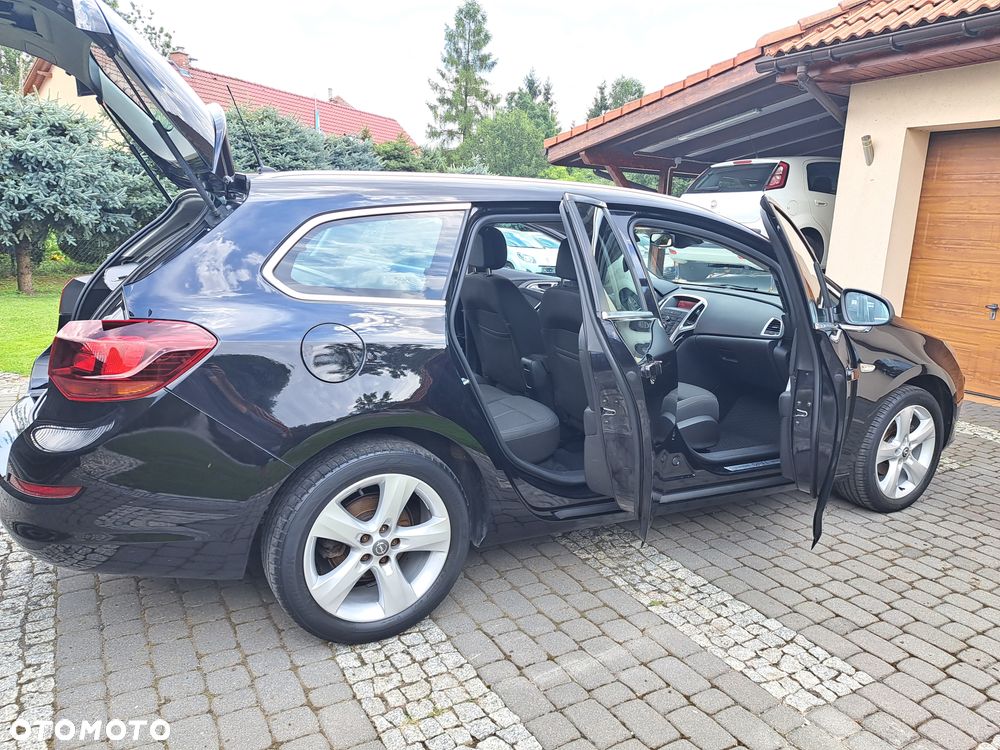 Opel Astra 1.4 Turbo Edition Sport - 26
