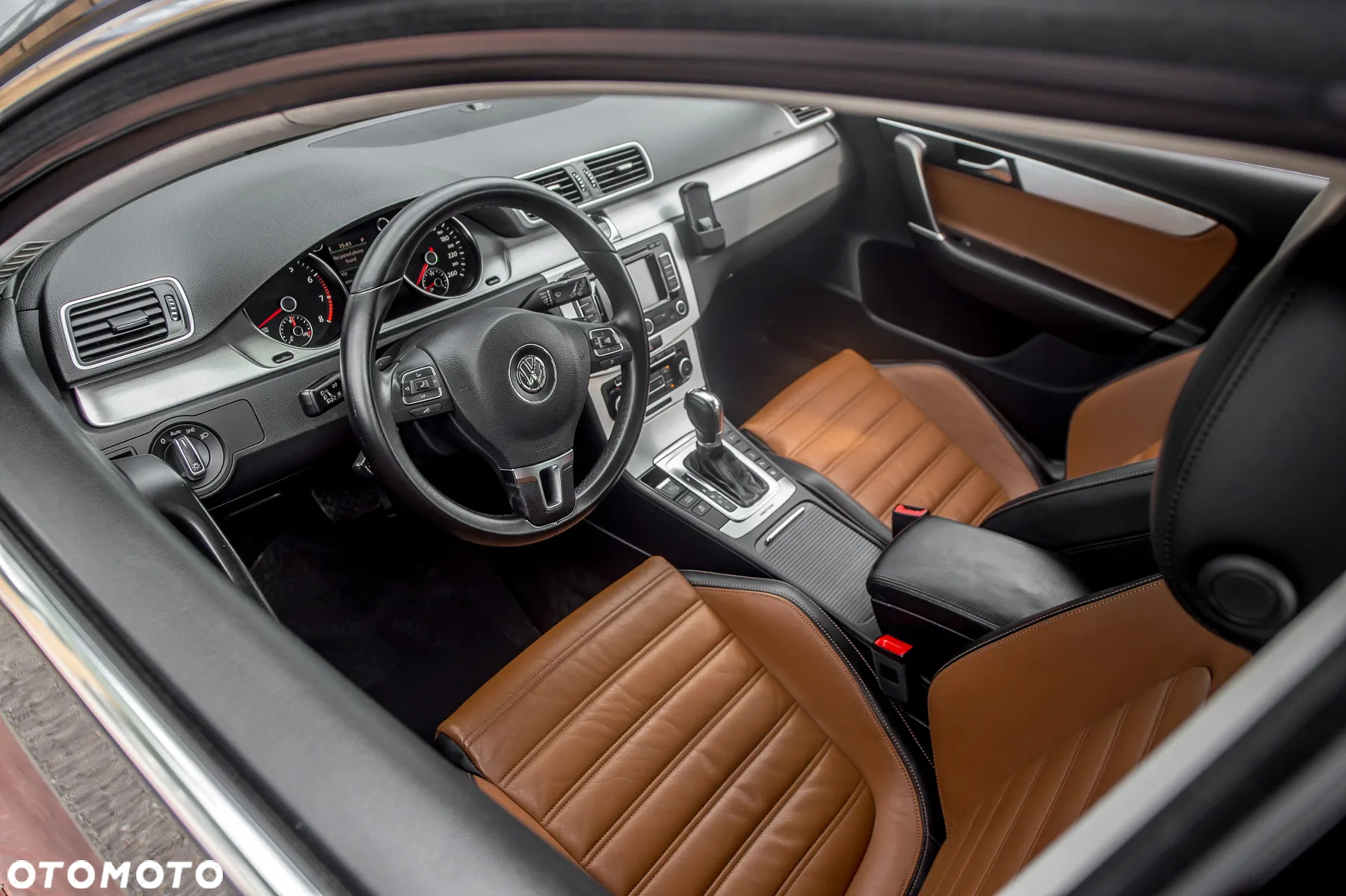 Volkswagen Passat Variant 3.6 V6 4Motion DSG Highline - 16