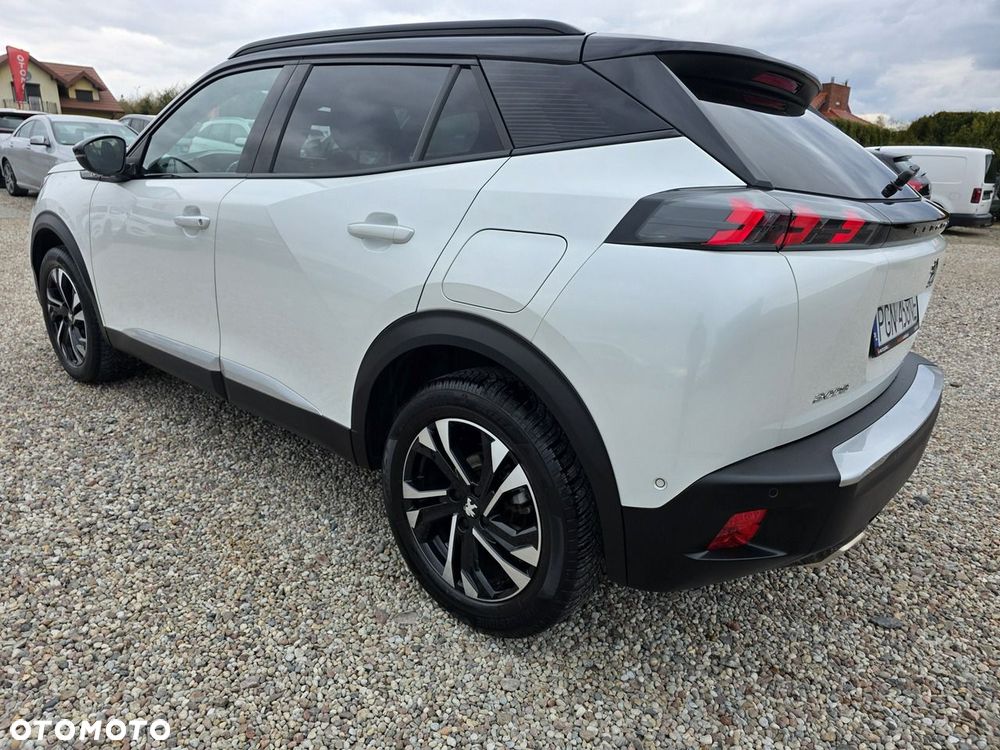 Peugeot 2008 1.2 PureTech GT S&S EAT8 - 5