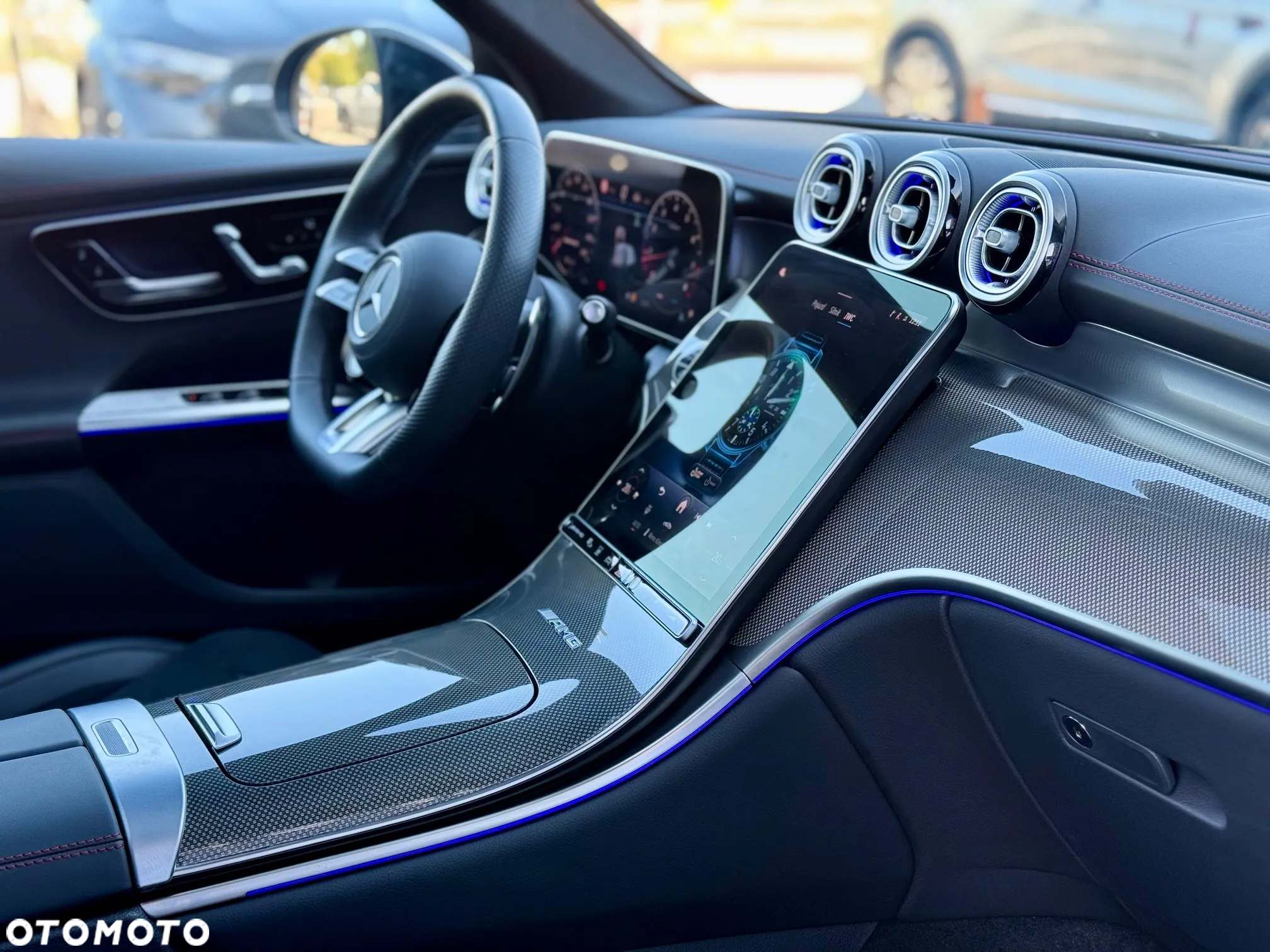 Mercedes-Benz GLC - 17