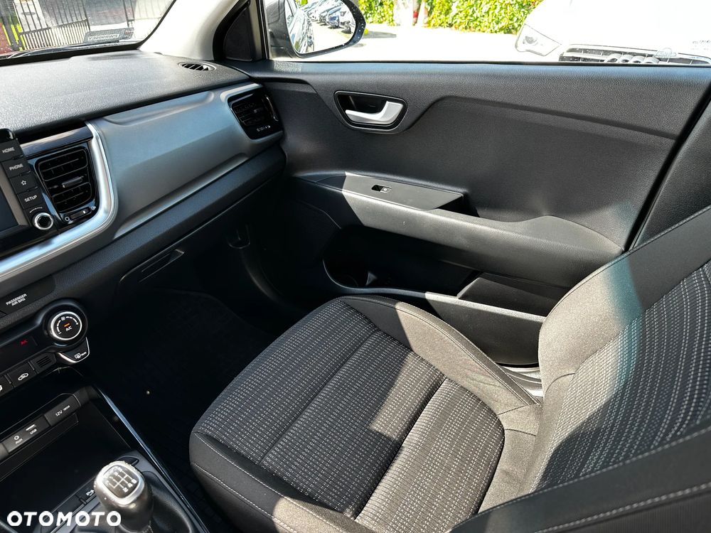 Kia Stonic - 17