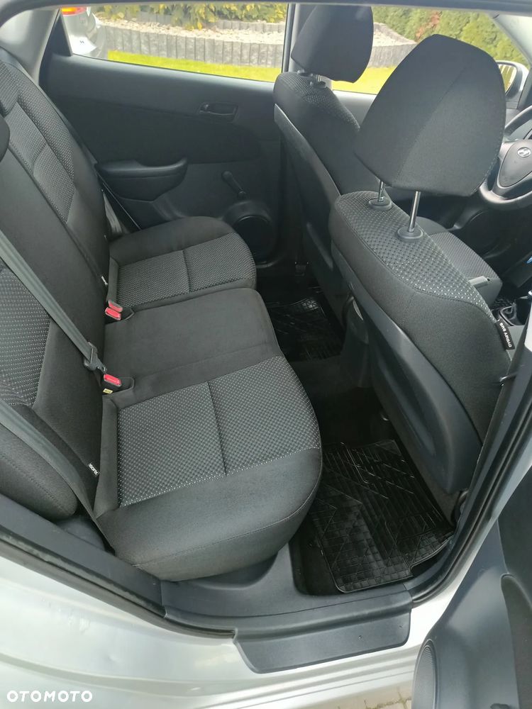 Hyundai i30 1.4 Classic + - 6