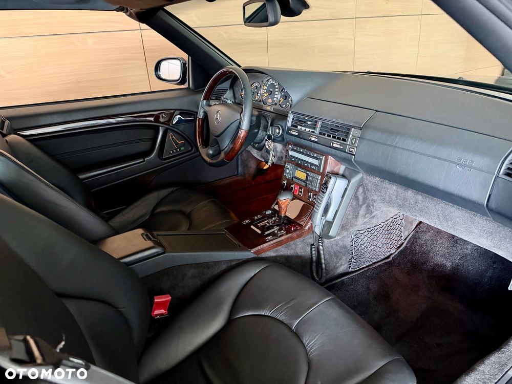 Mercedes-Benz SL 500 - 14