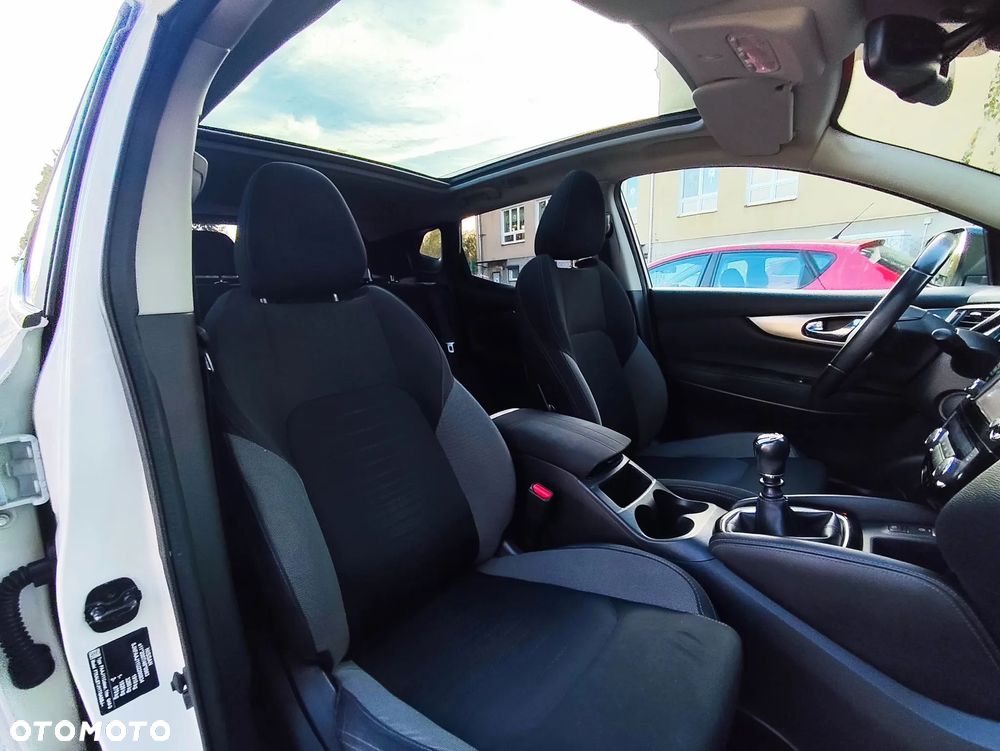 Nissan Qashqai 1.5 dCi Tekna+ - 11