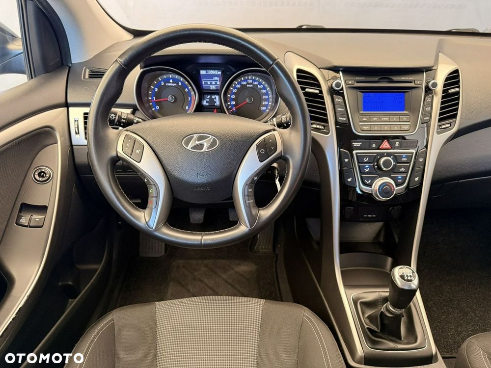 Hyundai i30 1.4 Fifa World Cup Edition - 5