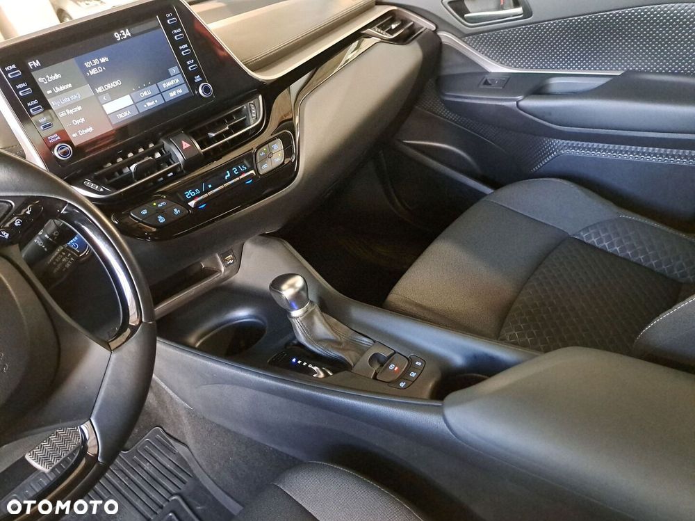 Toyota C-HR 1.8 Hybrid GPF Comfort - 29