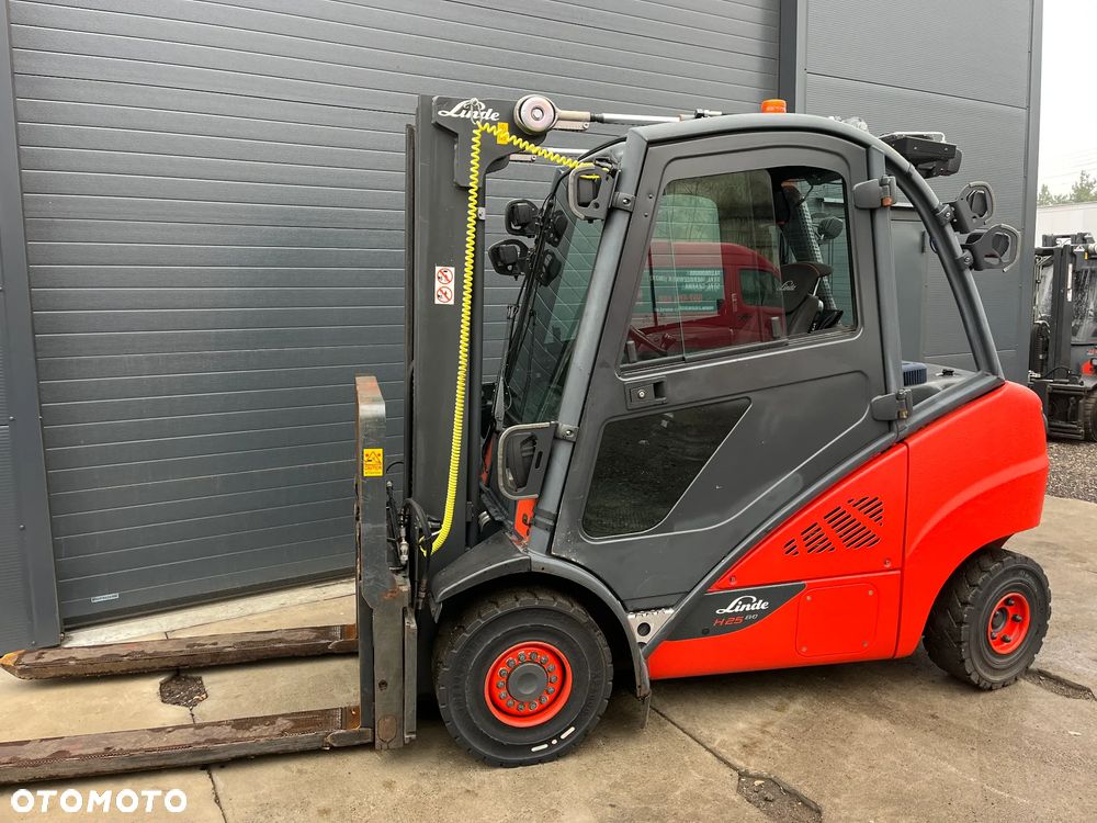 Linde H20D/600 DIESEL Triplex widły teleskopowe Klima Pozycjoner - 15
