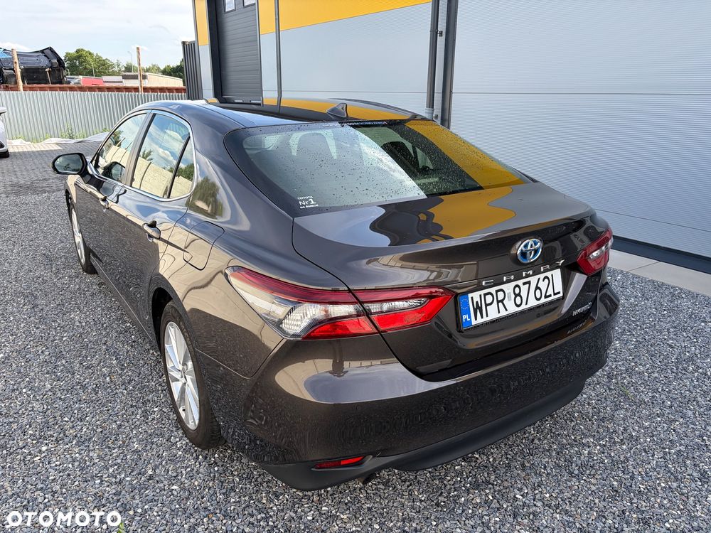 Toyota Camry 2.5 Hybrid Comfort CVT - 6