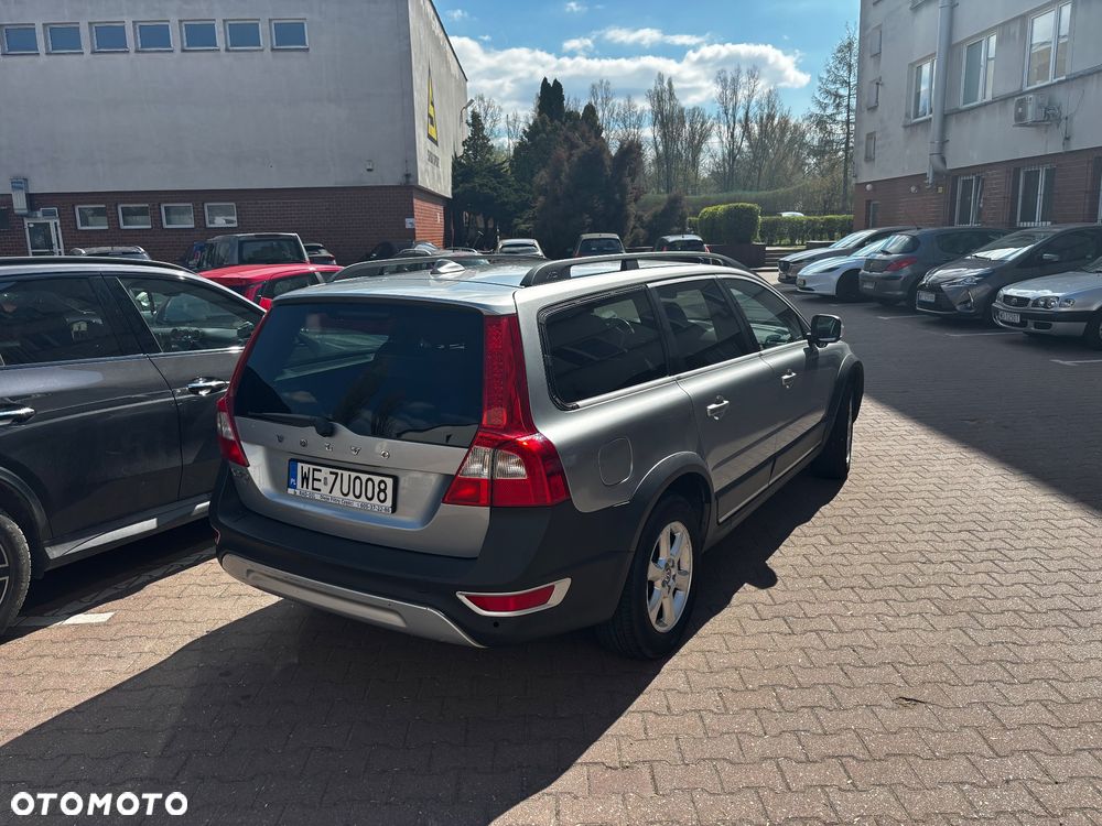 Volvo XC 70 - 2