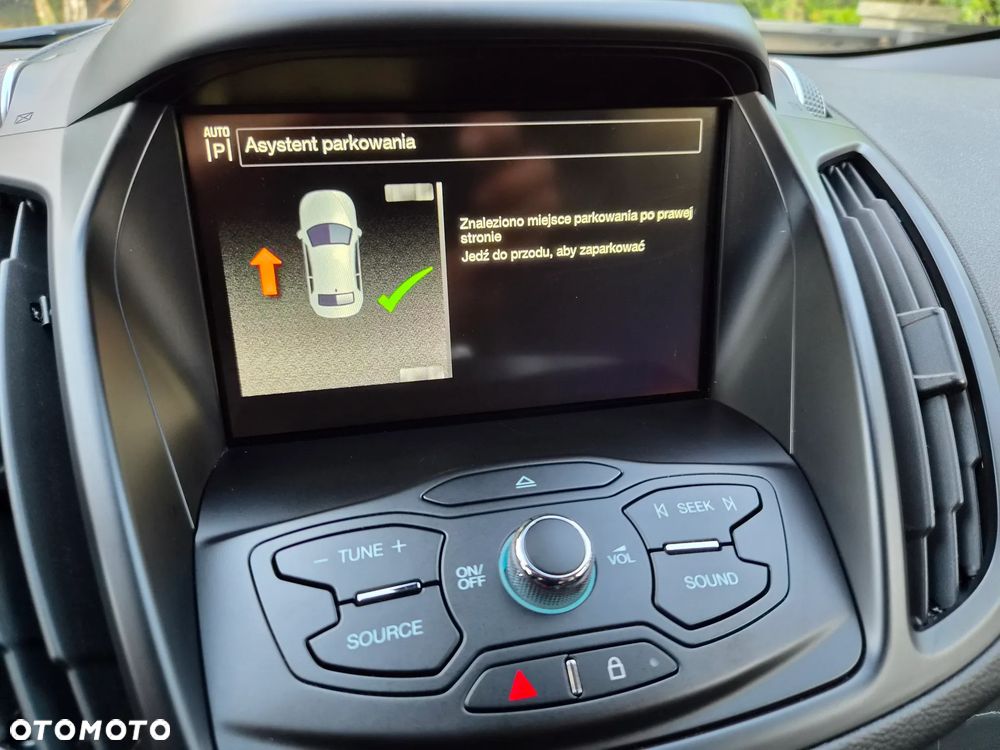 Ford Kuga 2.0 TDCi 4x4 SYNC - 17