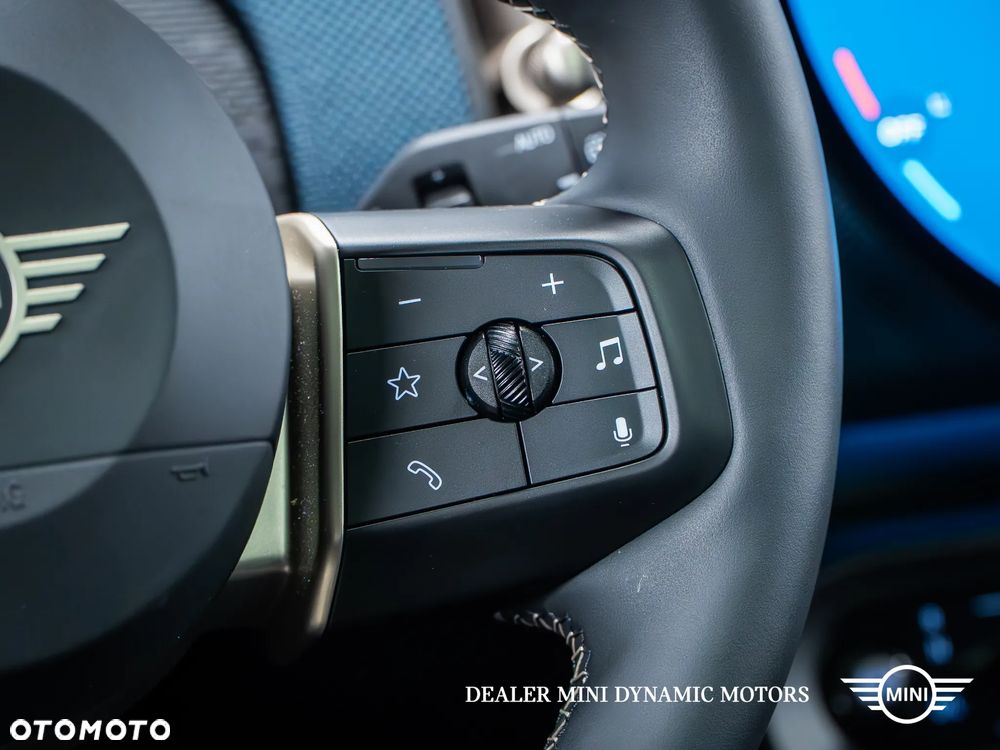 MINI Countryman C Favoured Trim - 28