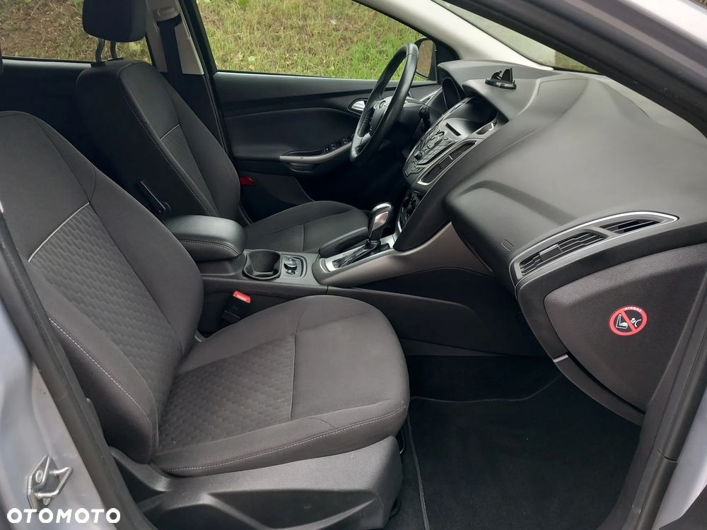 Ford Focus 1.6 TI-VCT Champions Edition - 8