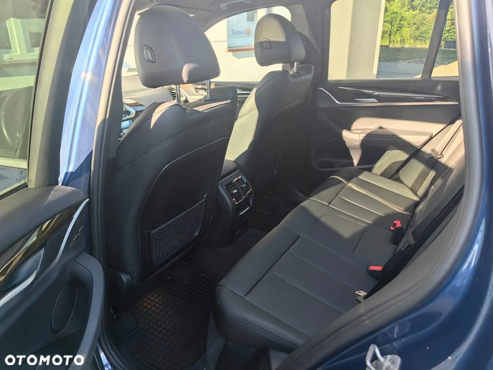 BMW X3 xDrive30i GPF Luxury Line sport - 14