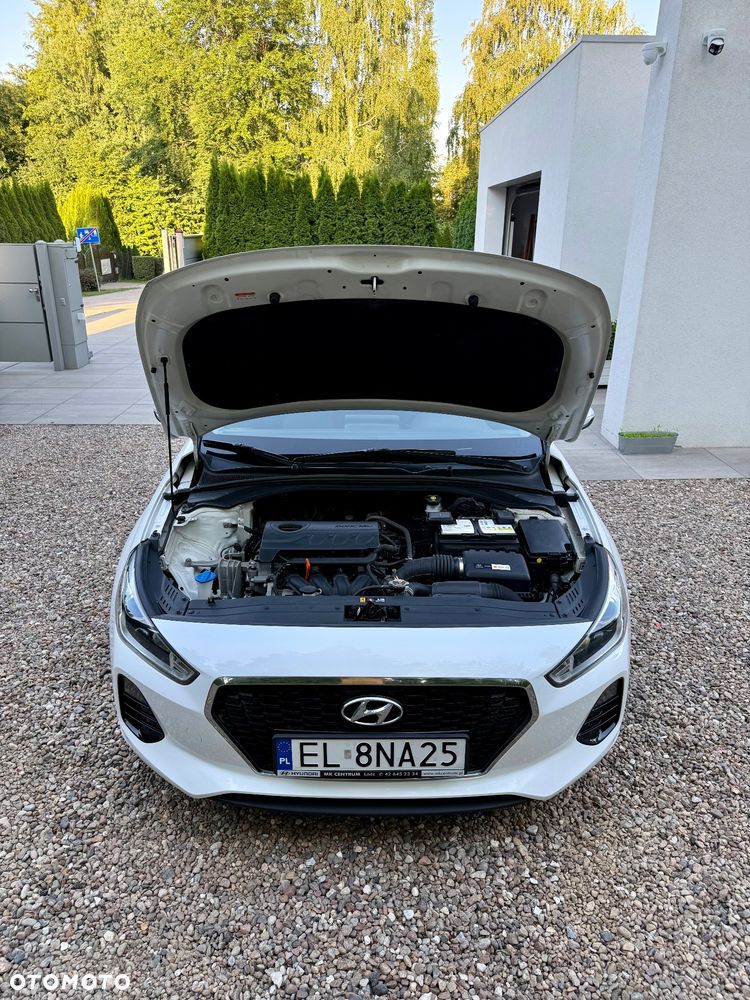 Hyundai i30 1.4 Classic + - 19