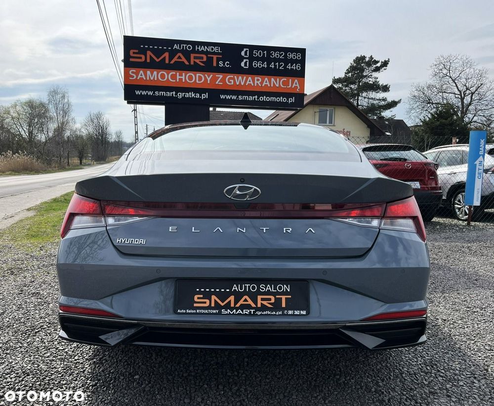 Hyundai Elantra 1.6 Smart CVT - 5
