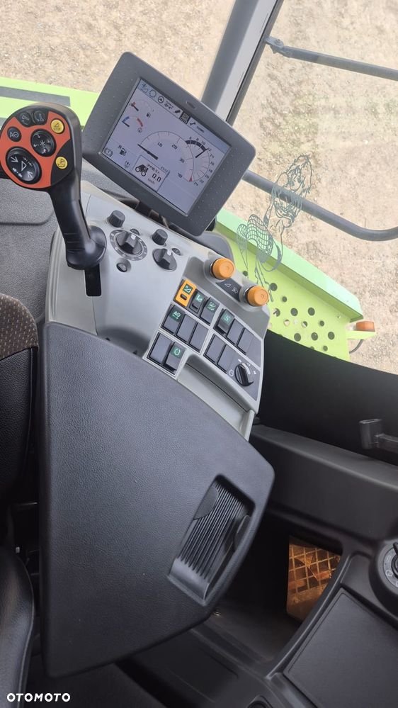 Claas Lexion 750 z hederem - 18