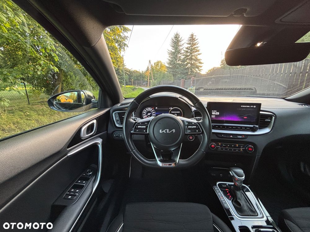 Kia ProCeed 1.5 T-GDI DCT7 OPF GT LINE - 13