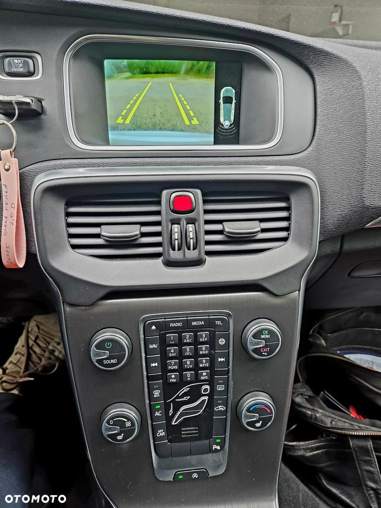 Volvo V40 D2 Kinetic - 15