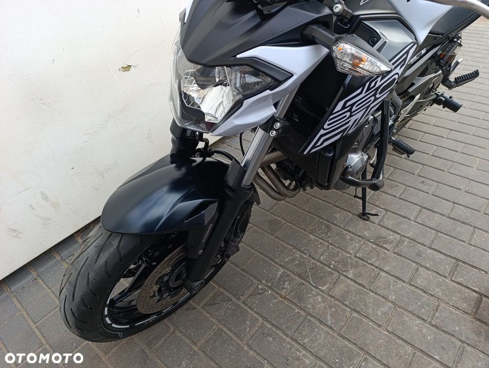 Kawasaki Z 650 - 10