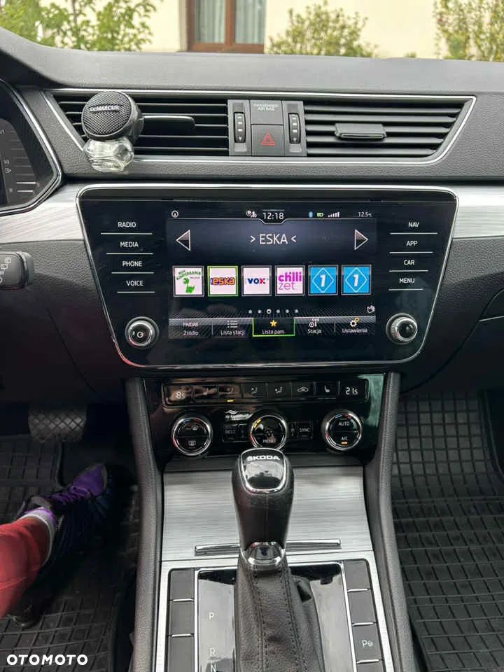 Skoda Superb 2.0 TDI SCR Ambition DSG - 18