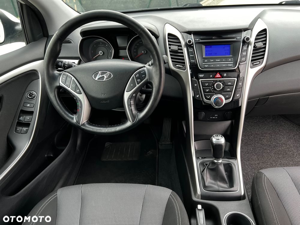 Hyundai i30 1.6 CRDI Passion - 28