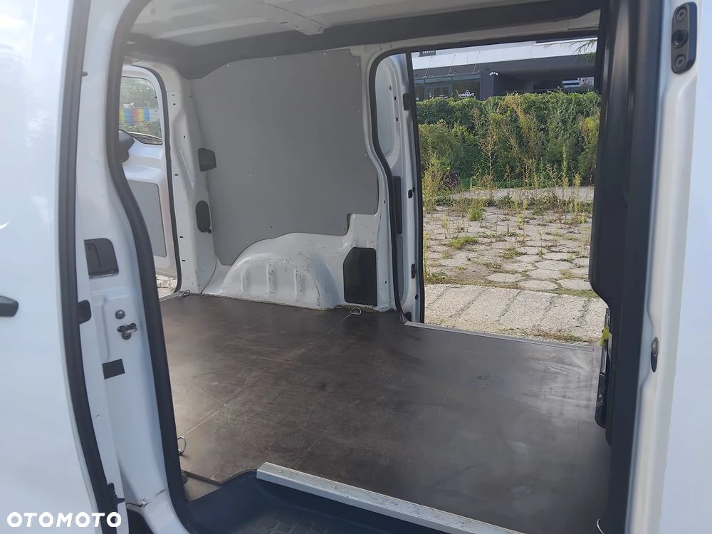 Toyota Proace - 17