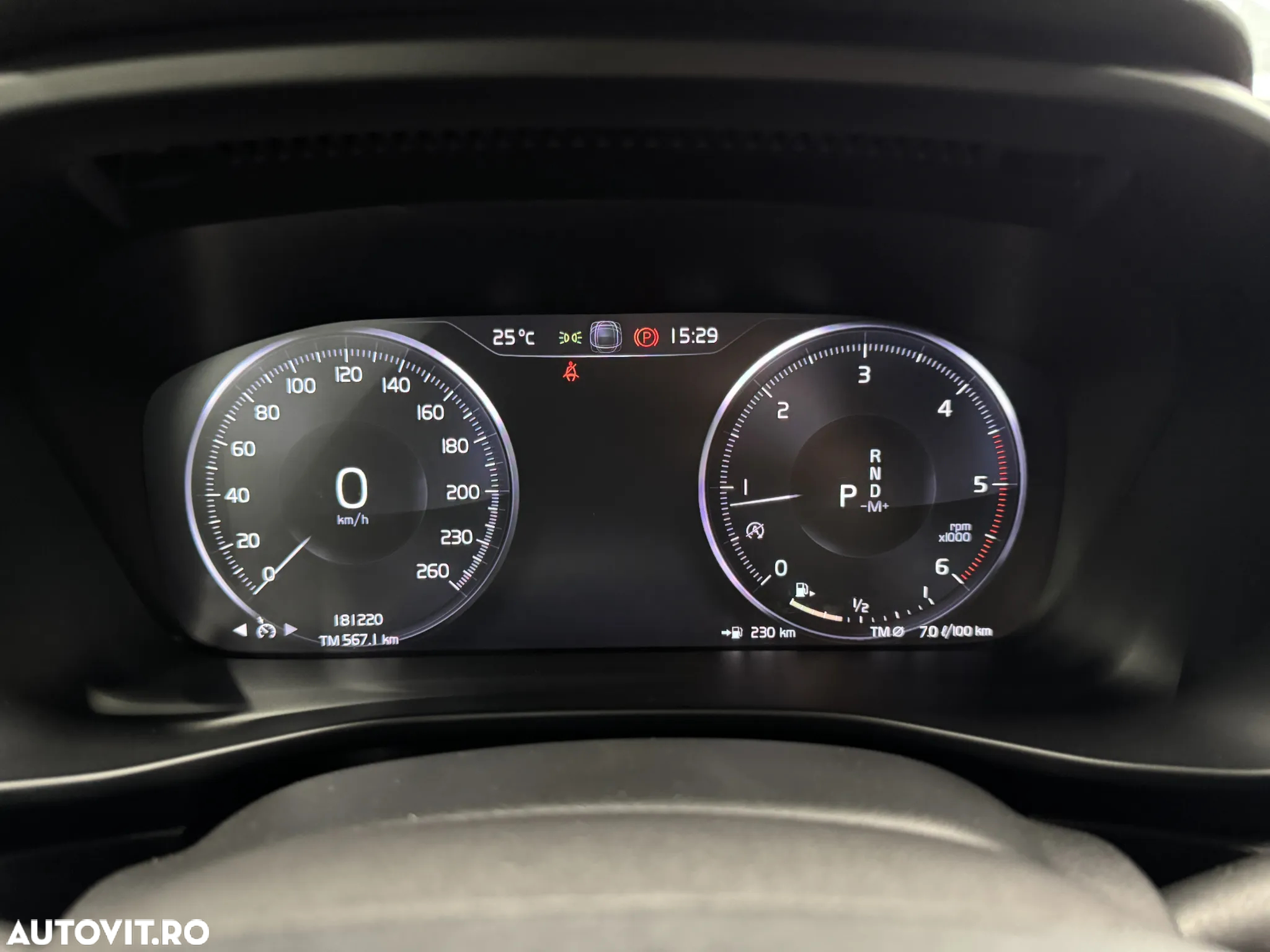 Volvo XC 40 - 13