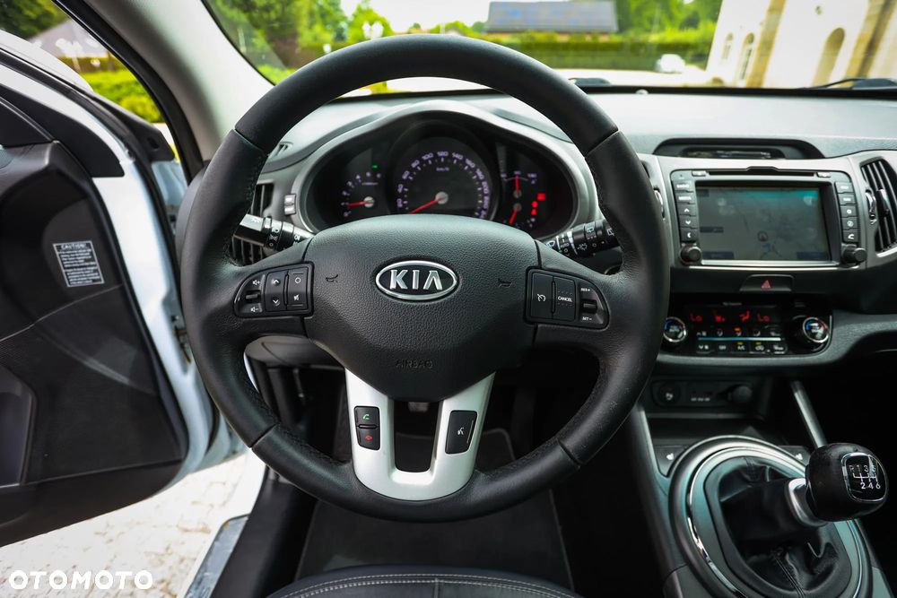 Kia Sportage 2.0 CRDI 184 AWD Platinum Edition - 28